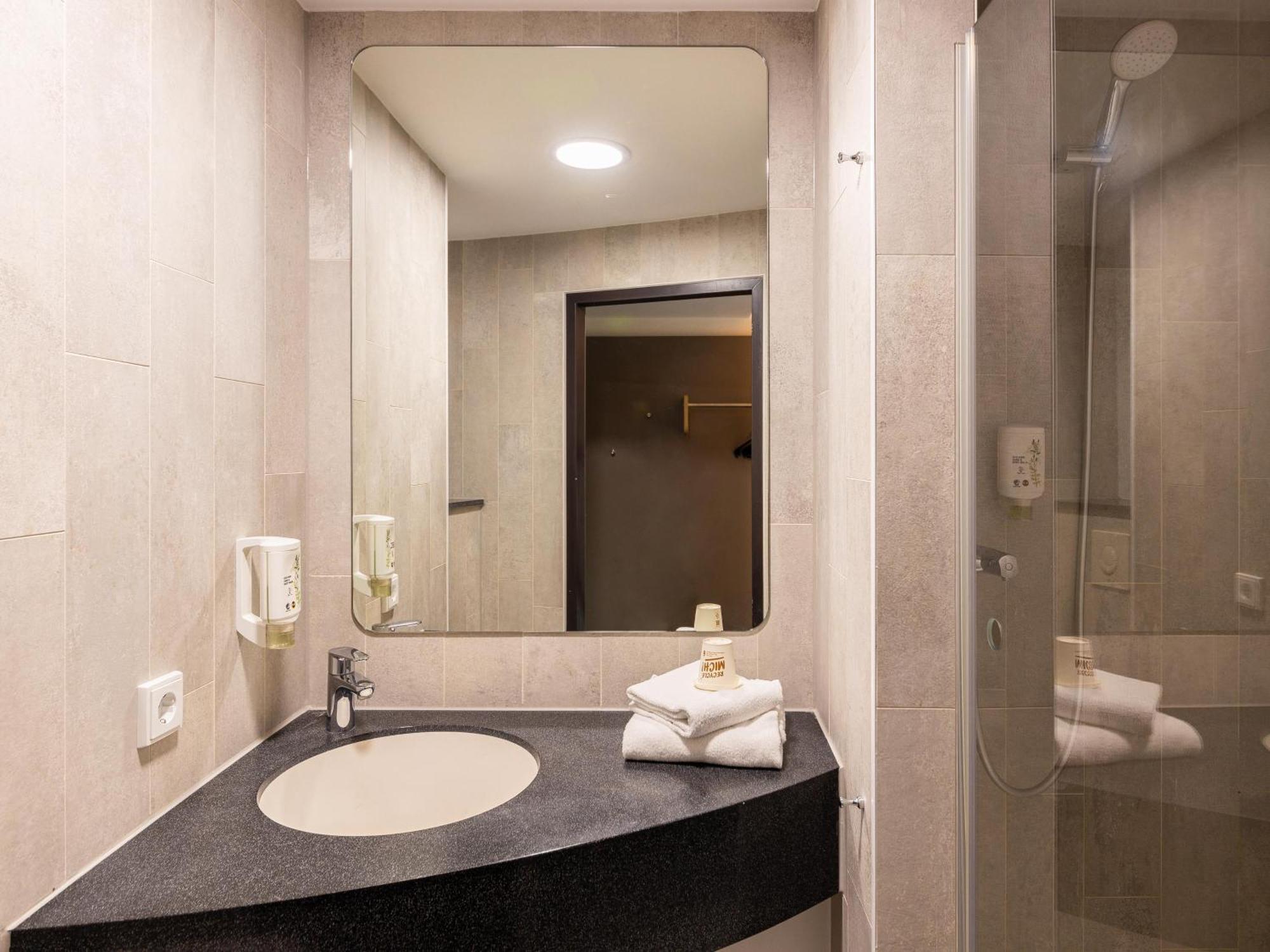 B&B Hotel Essen-City Luaran gambar